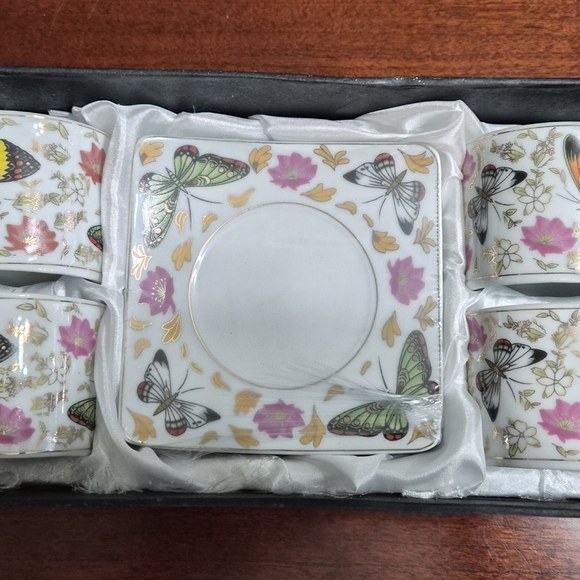 Bijoux Terner Other - Bijoux Terner Demitasse Cups & Saucers Butterflies & Blossoms Set Porcelain VTG